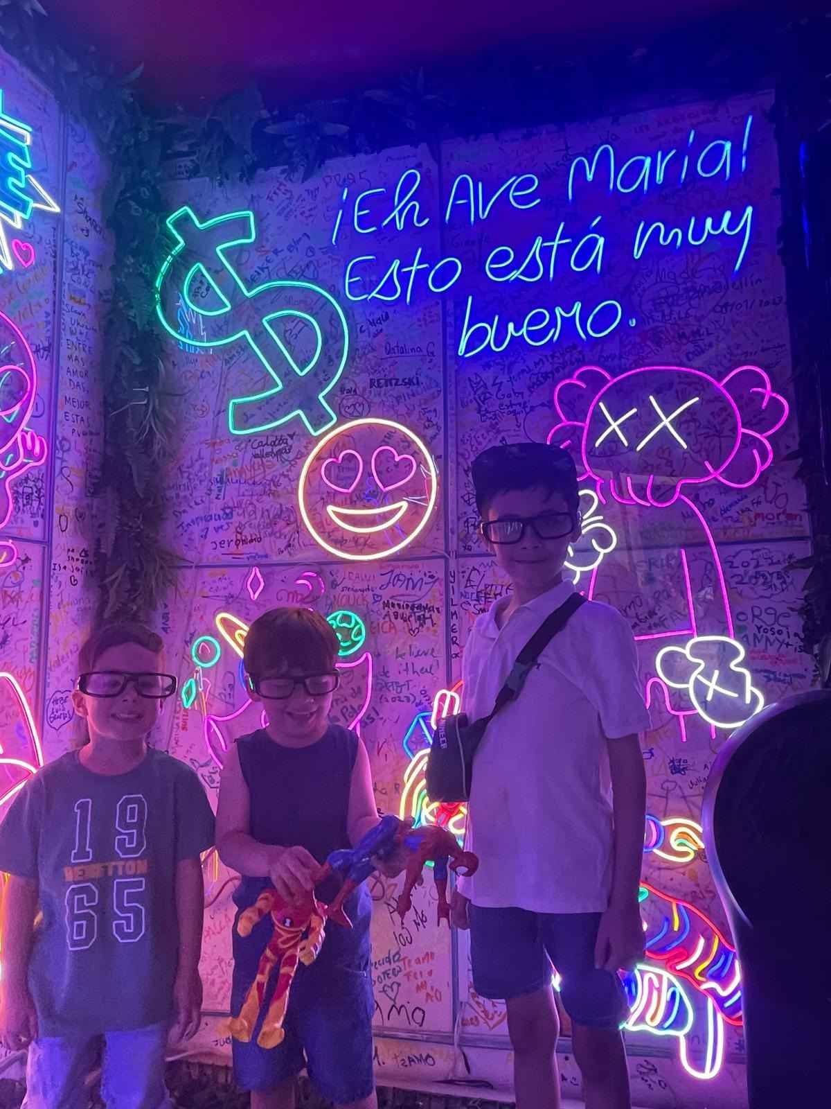 Comuna 13 Grafitti Tour