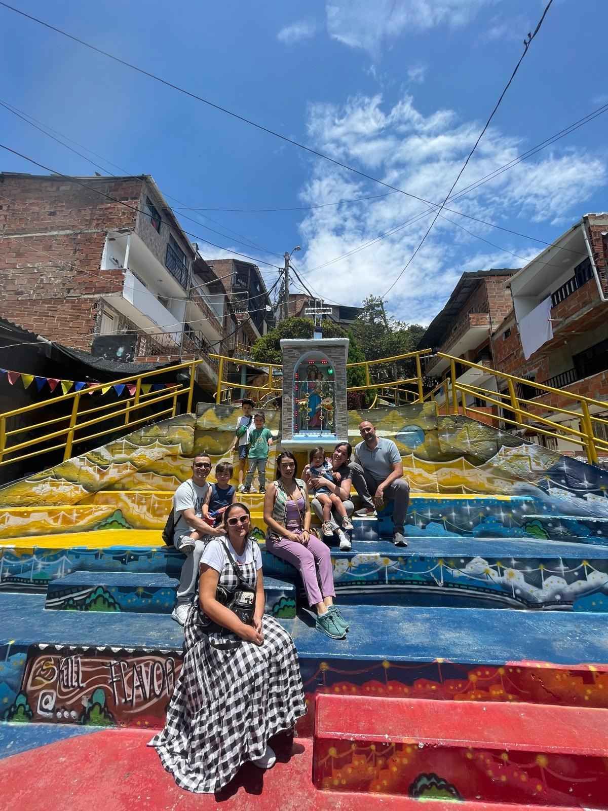 Comuna 13 Grafitti Tour